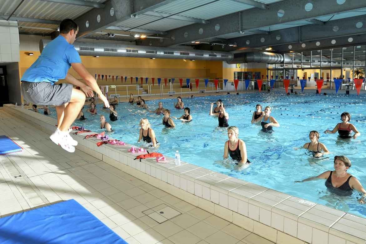 Une séance collective d’aquagym
